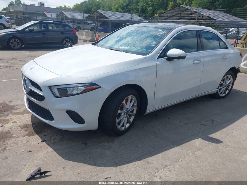 2019 Mercedes-benz A-klasse VIN WDD3G4FB2KW020975 IAAI salvage auction — REAR END, Wait Title, sold $7,300 on 2026-09-04 (photo 2)