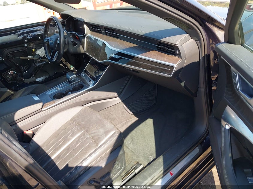 2019 Audi A6 VIN WAUL2AF2XKN054253 IAAI salvage auction — SIDE, Salvage (Virginia), sold $8,300 on 2026-09-05 (photo 5)
