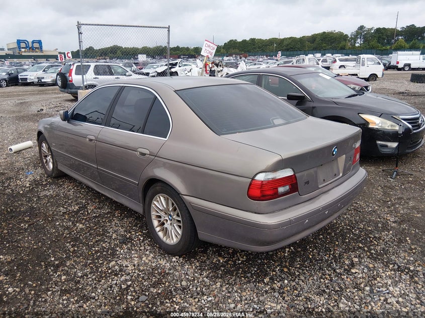 2002 BMW 5 series VIN WBADT63402CH90265 IAAI salvage auction — NORMAL WEAR, Clear (New York), sold $425 on 2026-10-05 (photo 3)