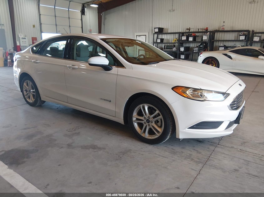 2018 Ford Fusion VIN 3FA6P0UU6JR273695 — IAAI salvage auction photo
