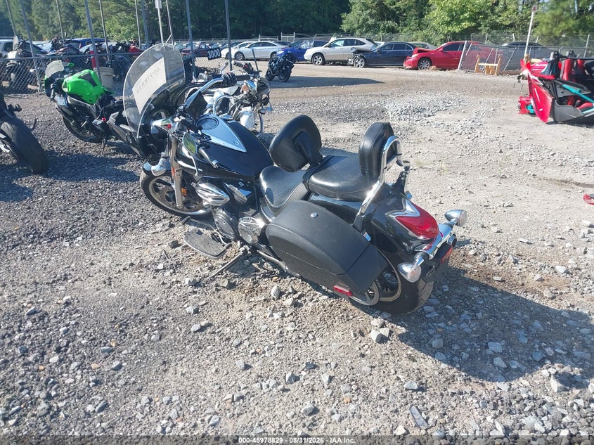 2010 Yamaha Xv VIN JYAVN01E1AA008360 IAAI salvage auction — SIDE, Clear (Virginia), sold $1,100 on 2026-10-06 (photo 3)