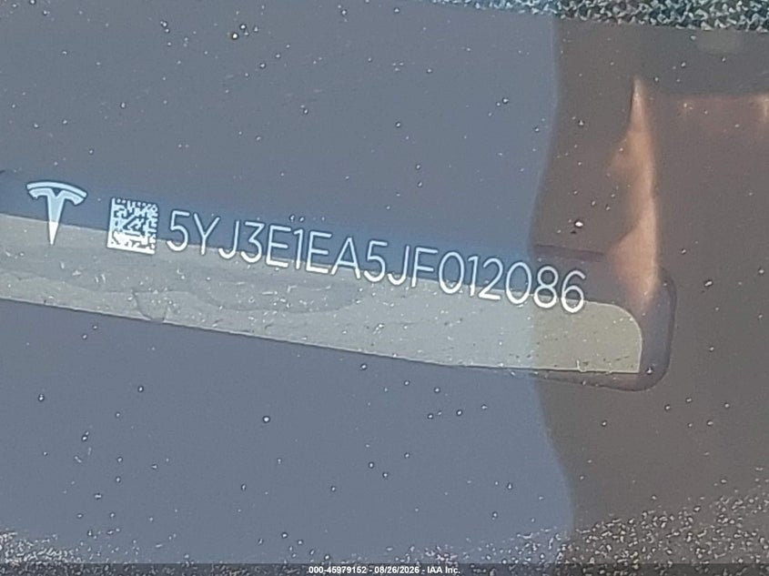 2018 Tesla Model 3 VIN 5YJ3E1EA5JF012086 IAAI salvage auction — LEFT SIDE, Wait Title, sold $6,275 on 2026-09-16 (photo 9)