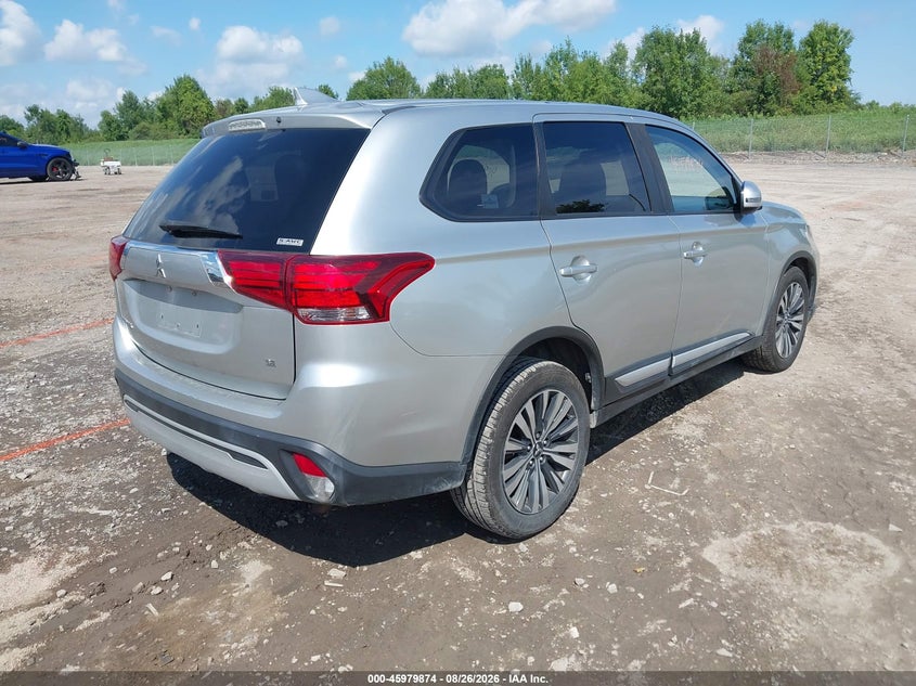 2020 Mitsubishi Outlander VIN JA4AZ3A38LZ007339 IAAI salvage auction — LEFT FRONT, Wait Title, sold $5,250 on 2026-09-20 (photo 4)