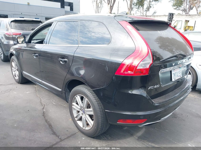 2016 Volvo Xc60 VIN YV4902RM6G2797603 IAAI salvage auction — REAR END, Wait Title, sold $4,650 on 2026-10-02 (photo 3)