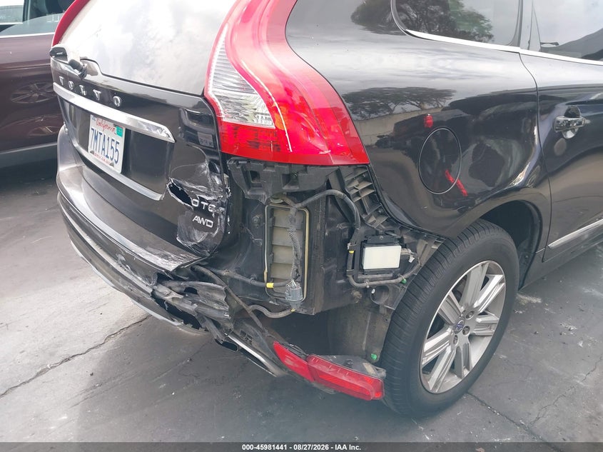 2016 Volvo Xc60 VIN YV4902RM6G2797603 IAAI salvage auction — REAR END, Wait Title, sold $4,650 on 2026-10-02 (photo 6)