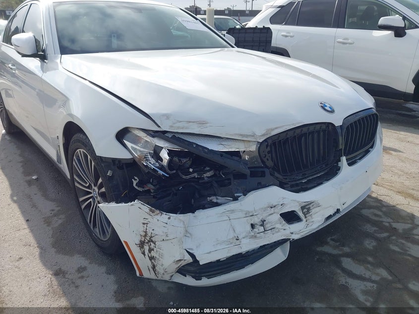 2018 BMW 5er VIN WBAJA9C59JB250031 IAAI salvage auction — FRONT END, Wait Title, sold $7,400 on 2026-09-16 (photo 6)