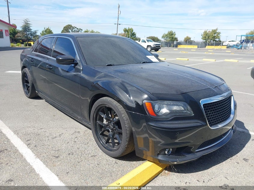 2013 Chrysler 300 VIN 2C3CCAFJ1DH599149 — IAAI salvage auction photo
