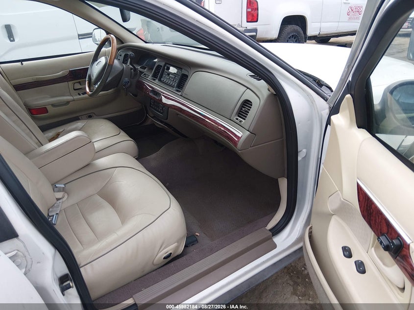 2000 Mercury Grand marquis VIN 2MEFM75W5YX711869 IAAI salvage auction — NORMAL WEAR, Clear - Dealer Only (California), sold $950 on 2026-09-16 (photo 5)