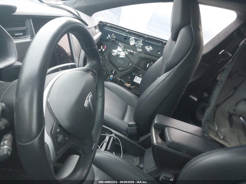 2018 Tesla Model s VIN 5YJSA1E2XJF273374 IAAI salvage auction — ALL OVER, Wait Title, sold $7,000 on 2026-10-10 (photo 7)