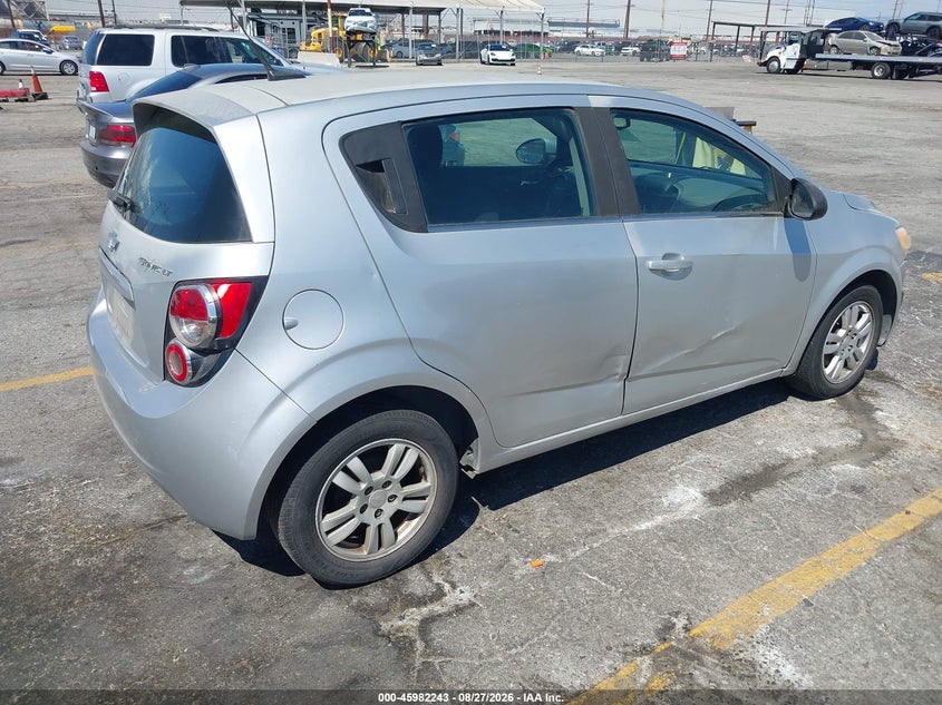 2013 Chevrolet SONIC VIN 1G1JC6SH5D4175305 IAAI salvage auction — NORMAL WEAR, App For Dup Clear (California), sold $250 on 2026-09-27 (photo 4)