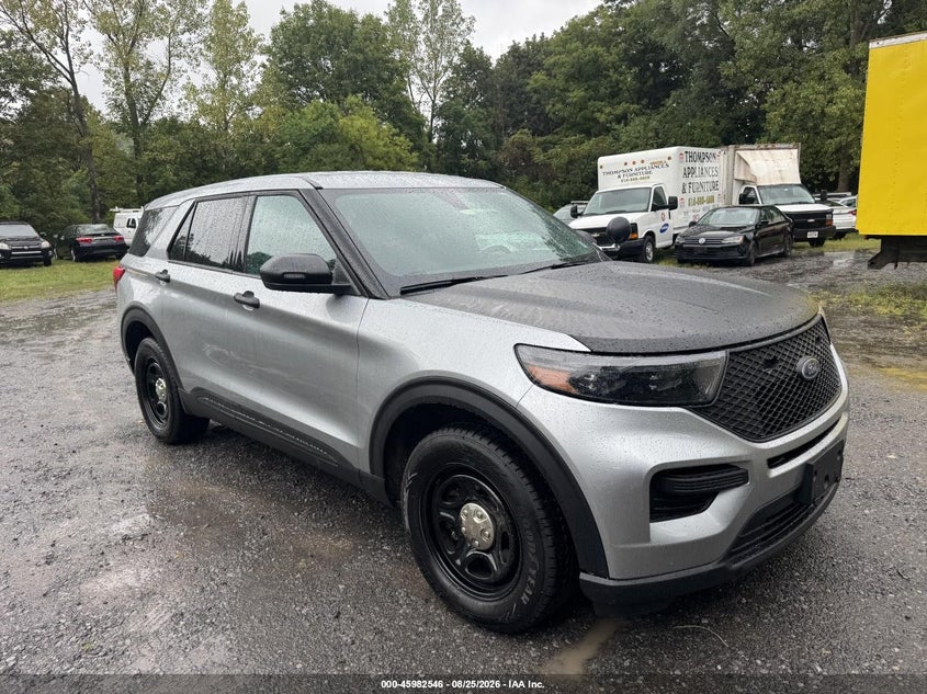 2024 Ford Police interceptor utility VIN 1FM5K8AB1RGA30980 — IAAI salvage auction photo