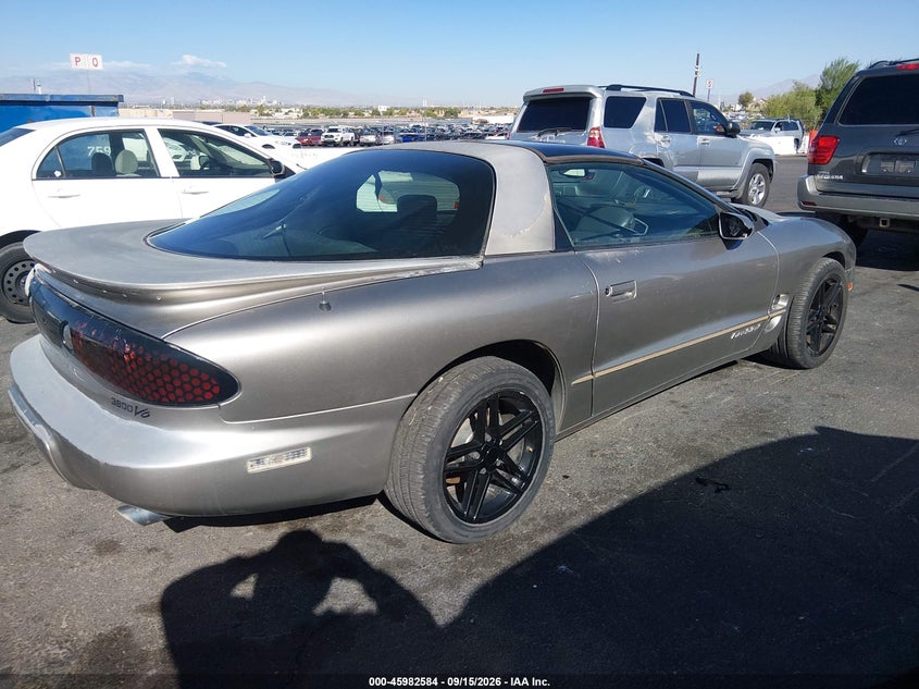 1999 Pontiac Firebird VIN 2G2FS22KXX2225148 IAAI salvage auction — NORMAL WEAR, Clear (Utah), sold $450 on 2026-10-16 (photo 4)