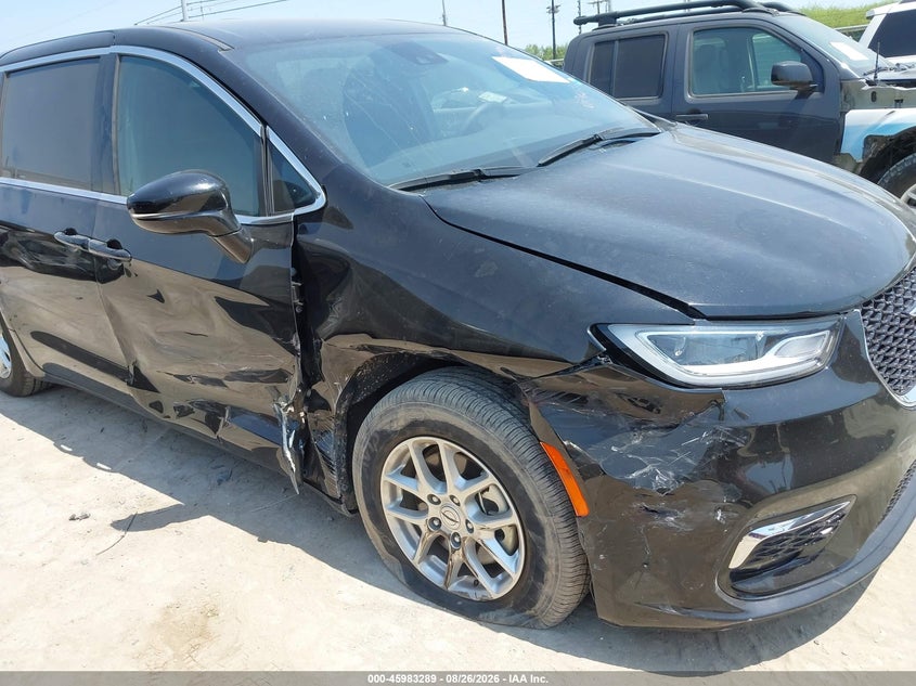 2025 Chrysler Pacifica VIN 2C4RC1BG6SR569653 IAAI salvage auction — RIGHT SIDE, Salvage Title, sold $12,500 on 2026-09-11 (photo 6)