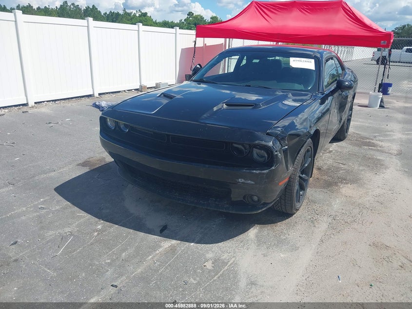 2018 Dodge Challenger VIN 2C3CDZAGXJH318260 IAAI salvage auction — LEFT SIDE, Wait Title, sold $25 on 2026-10-04 (photo 2)