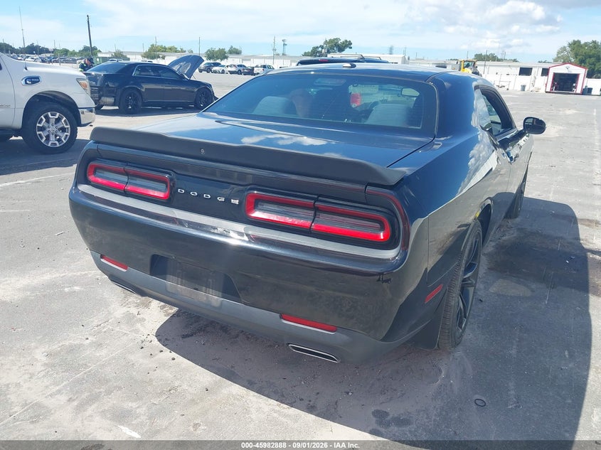 2018 Dodge Challenger VIN 2C3CDZAGXJH318260 IAAI salvage auction — LEFT SIDE, Wait Title, sold $25 on 2026-10-04 (photo 4)