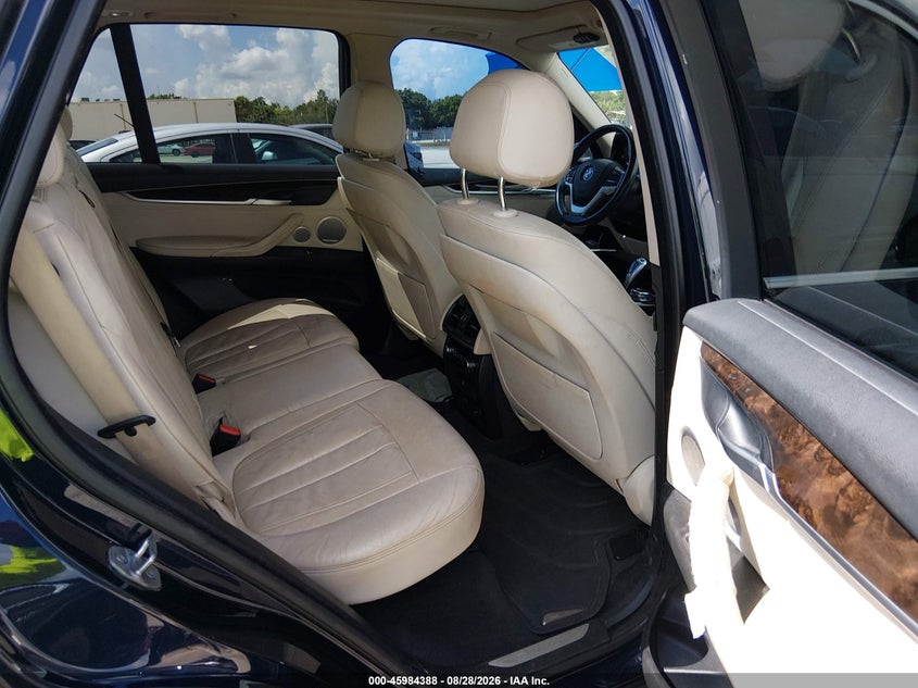 2016 BMW X5 VIN 5UXKR0C54G0P25082 IAAI salvage auction — NORMAL WEAR, Clear (Florida), sold $4,400 on 2026-09-06 (photo 8)