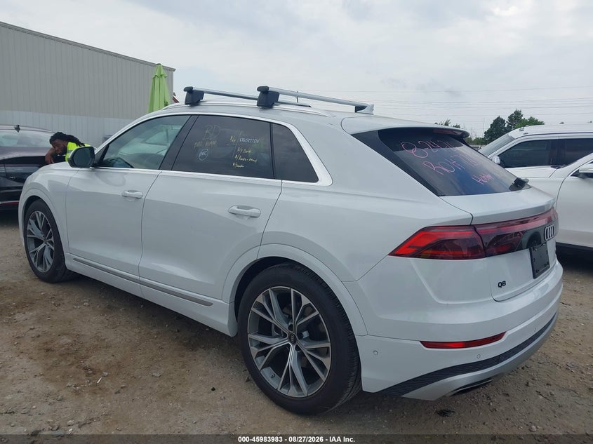 2026 Audi Q8 VIN WA1BVBF13TD033250 IAAI salvage auction — RIGHT FRONT, Salvage Title, sold $50,000 on 2026-09-03 (photo 3)