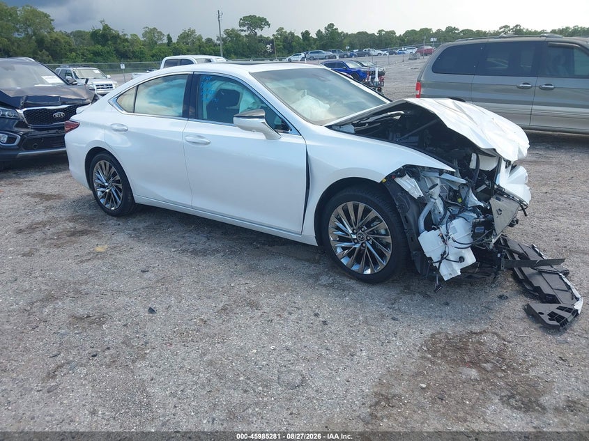2024 Lexus ES VIN 58AEA1C1XRU053344 IAAI salvage auction — FRONT END, Wait Title, sold $9,500 on 2026-09-24 (photo 1)