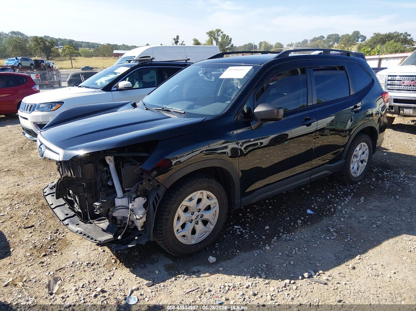 2019 Subaru Forester VIN JF2SKACC0KH573078 IAAI salvage auction — FRONT END, Wait Title, sold $2,100 on 2026-09-30 (photo 2)
