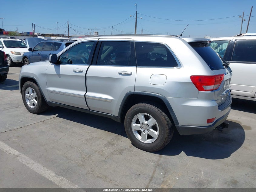 2013 Jeep Grand cherokee VIN 1C4RJEAG2DC519214 IAAI salvage auction — NORMAL WEAR, Clear - Dealer Only (California), sold $2,075 on 2026-09-05 (photo 3)