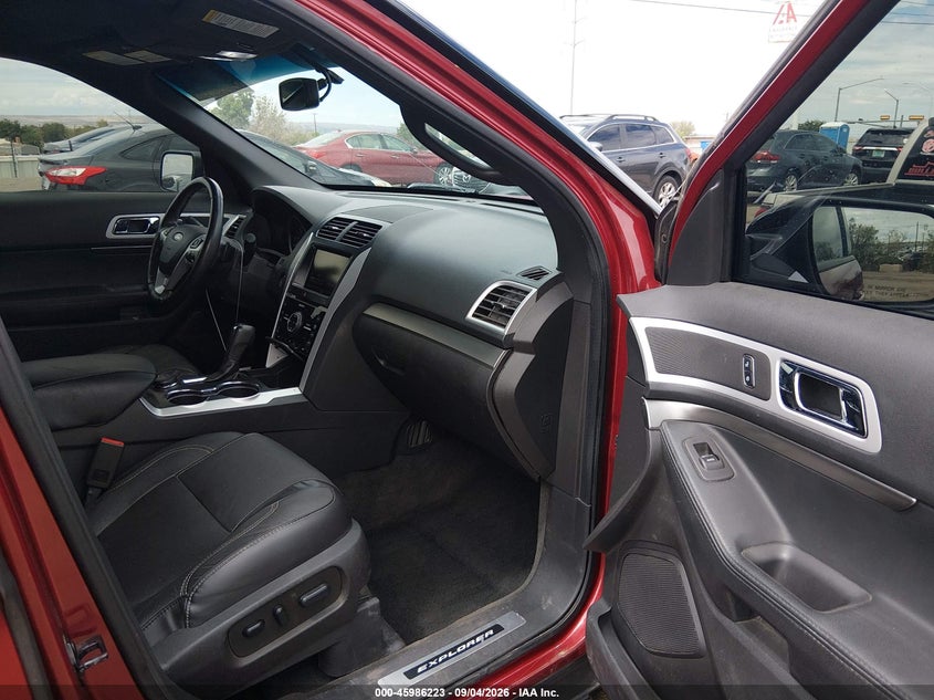 2015 Ford Explorer VIN 1FM5K8GT2FGB66739 IAAI salvage auction — REAR END, Salvage Title, sold $2,325 on 2026-10-03 (photo 5)