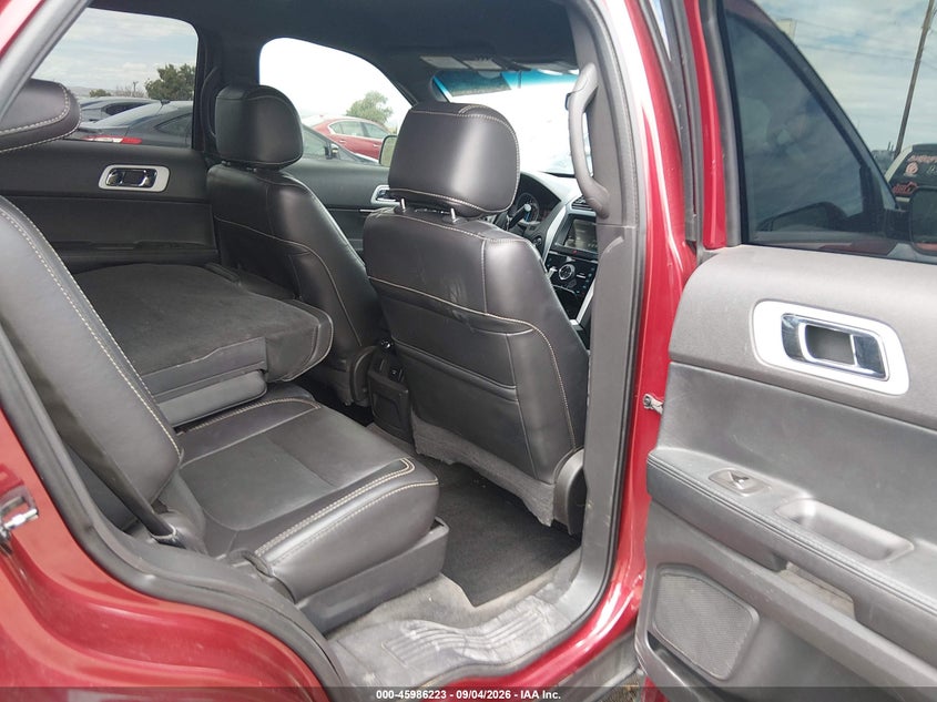 2015 Ford Explorer VIN 1FM5K8GT2FGB66739 IAAI salvage auction — REAR END, Salvage Title, sold $2,325 on 2026-10-03 (photo 8)