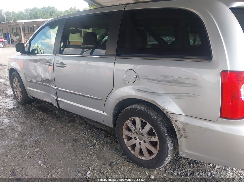 2011 Chrysler Town & country VIN 2A4RR8DG4BR609419 IAAI salvage auction — SIDE, Salvage (North Carolina), sold $1,450 on 2026-09-15 (photo 6)