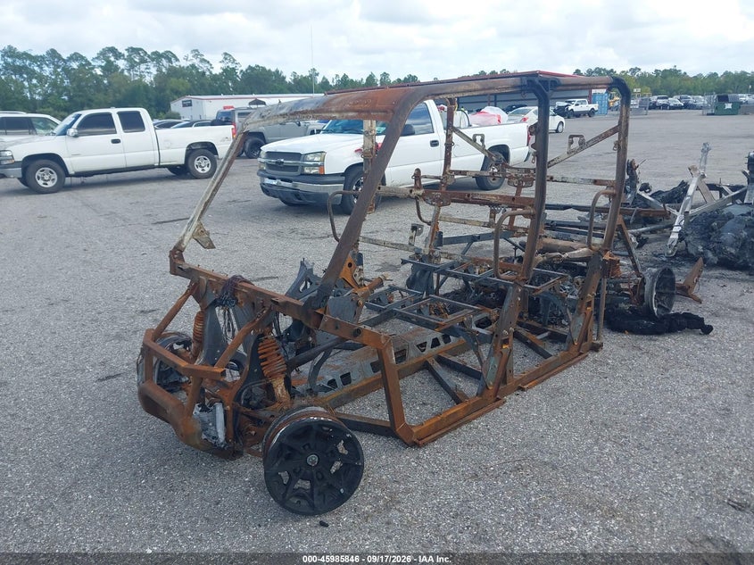 2023 Can-am/ brp Traxter VIN 3JBUBAP45PK003444 IAAI salvage auction — EXTERIOR BURN, Clear (Florida), sold $25 on 2026-09-29 (photo 2)