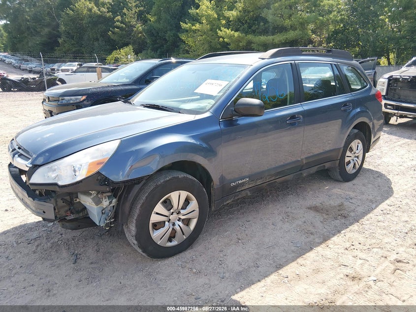 2013 Subaru Outback VIN 4S4BRCAC3D3320230 IAAI salvage auction — NORMAL WEAR, Salvage (Wisconsin), sold $400 on 2026-09-15 (photo 2)