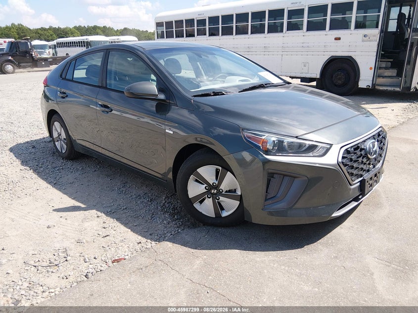 2020 Hyundai Ioniq hybrid VIN KMHC65LC0LU217667 — IAAI salvage auction photo