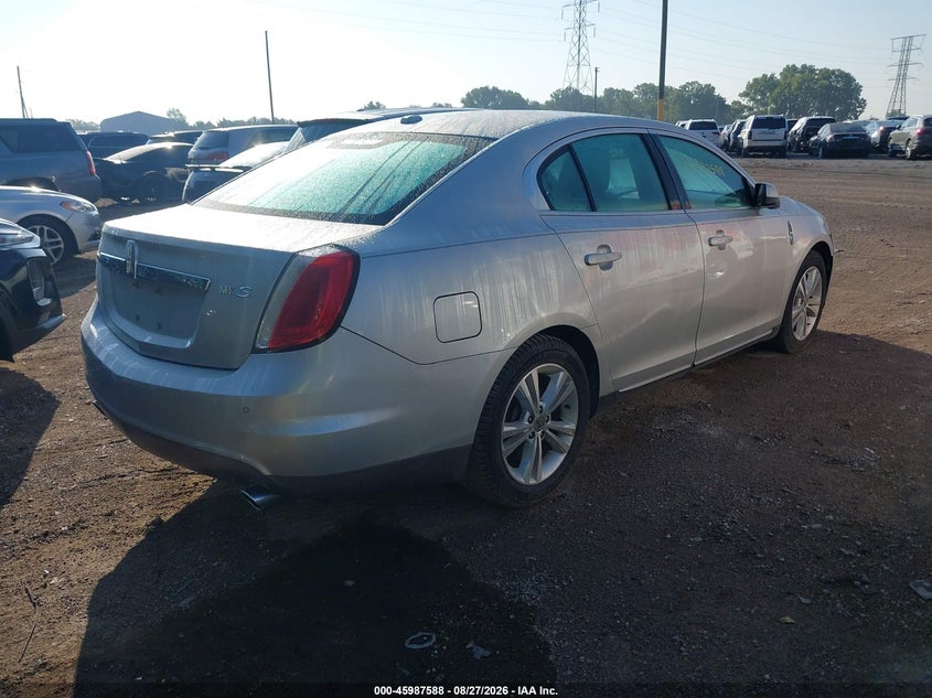 2009 Lincoln Mks VIN 1LNHM93R49G620419 IAAI salvage auction — NORMAL WEAR, Clear (Indiana), sold $725 on 2026-09-08 (photo 4)