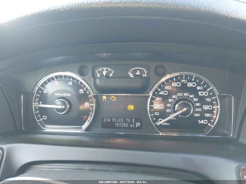 2009 Lincoln Mks VIN 1LNHM93R49G620419 IAAI salvage auction — NORMAL WEAR, Clear (Indiana), sold $725 on 2026-09-08 (photo 7)