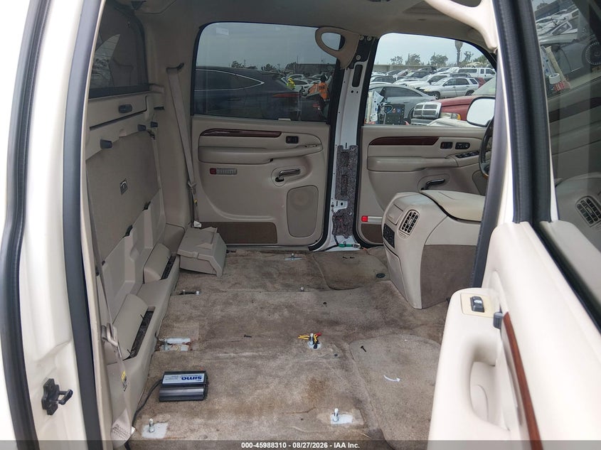 2002 Cadillac Escalade ext VIN 3GYEK63N82G229237 IAAI salvage auction — THEFT, Salvage (California), sold $700 on 2026-09-07 (photo 8)