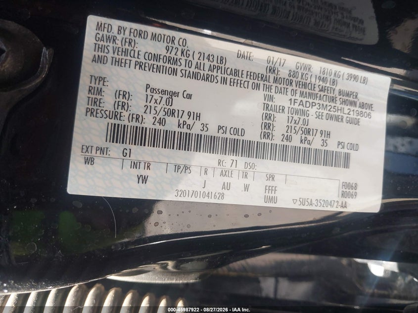 2017 Ford Focus VIN 1FADP3M25HL219806 IAAI salvage auction — RIGHT SIDE, Salvage (Arizona), sold $250 on 2026-09-13 (photo 9)
