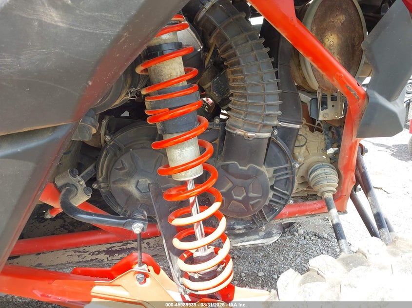 2017 Can-am/ brp Maverick VIN 3JBVNAW25HK001125 IAAI salvage auction — ALL OVER, Salvage Title, sold $10,300 on 2026-09-29 (photo 9)