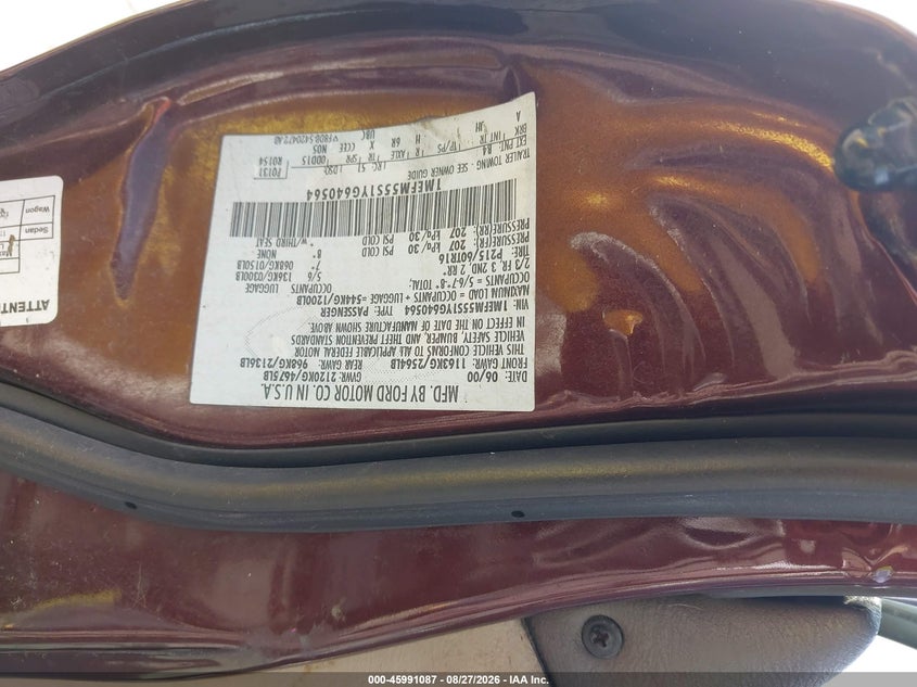 2000 Mercury Sable VIN 1MEFM55S1YG640564 IAAI salvage auction — NORMAL WEAR, Clear - Dealer Only (California), sold $275 on 2026-10-05 (photo 9)