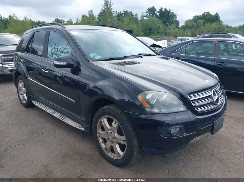 2008 Mercedes-benz Ml-class VIN 4JGBB86E88A337263 IAAI salvage auction — NORMAL WEAR, Clear (Massachusetts), sold $775 on 2026-09-06 (photo 1)