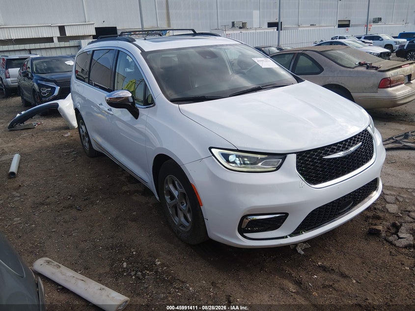 2023 Chrysler Pacifica VIN 2C4RC1GG6PR620035 — IAAI salvage auction photo