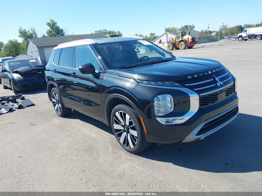 2025 Mitsubishi Outlander VIN JA4J4WA80SZ022248 — IAAI salvage auction photo