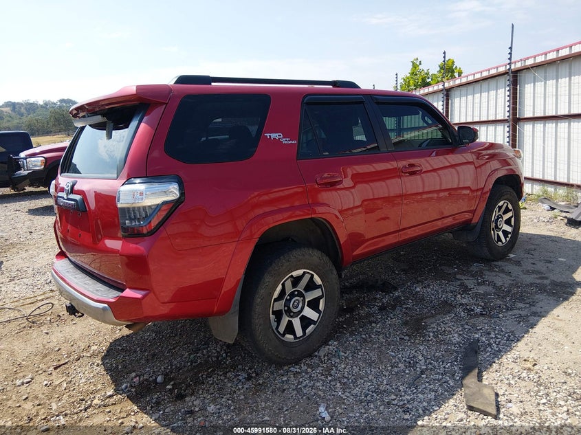 2021 Toyota 4runner VIN JTEPU5JRXM5906352 IAAI salvage auction — LEFT FRONT, Wait Title, sold $16,150 on 2026-10-15 (photo 4)