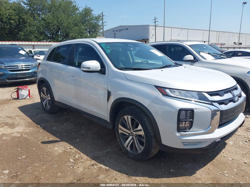 2025 Mitsubishi Outlander VIN JA4ARUAUXSU000287 — IAAI salvage auction photo