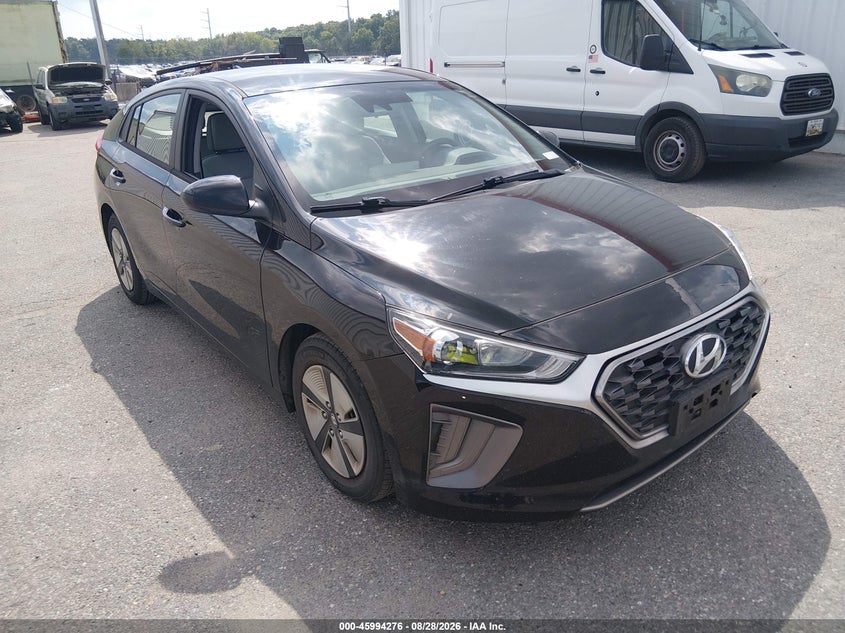 2021 Hyundai Ioniq hybrid VIN KMHC65LCXMU245719 — IAAI salvage auction photo