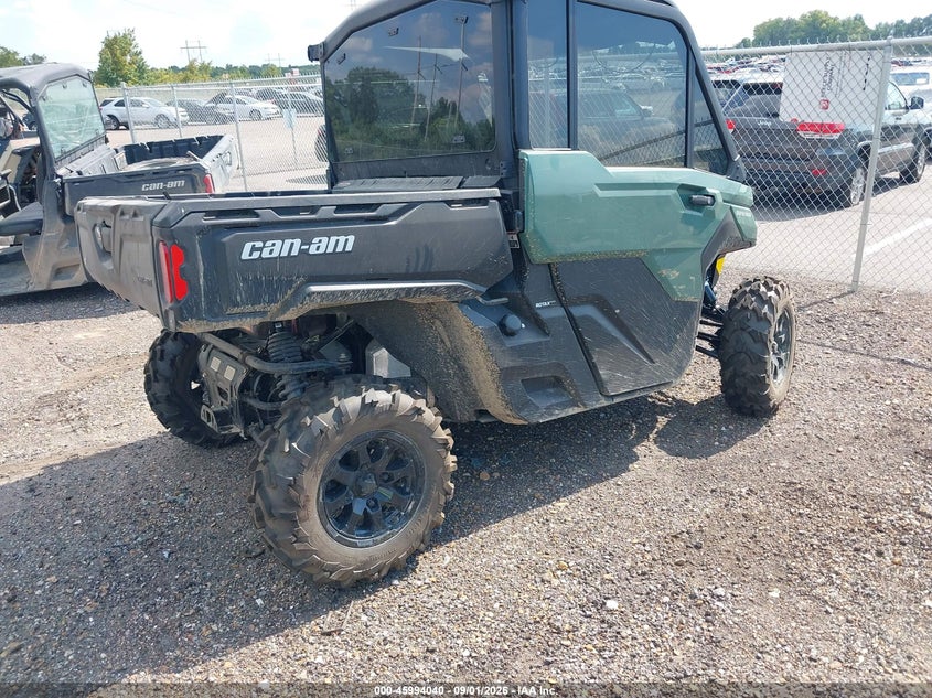 2026 Can-am/ brp VIN 3JBUFAX49TK001601 IAAI salvage auction — LEFT FRONT, Salvage Title, sold $7,525 on 2026-09-29 (photo 4)