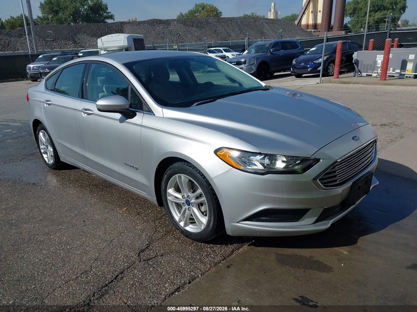 2018 Ford Fusion VIN 3FA6P0UU8JR235806 — IAAI salvage auction photo