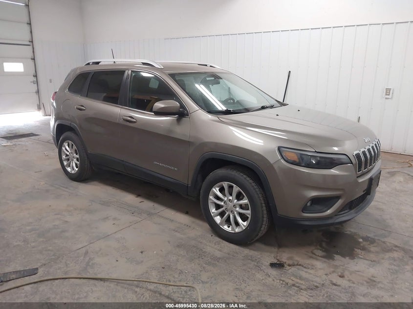 2019 Jeep Cherokee VIN 1C4PJMCB1KD412570 — IAAI salvage auction photo