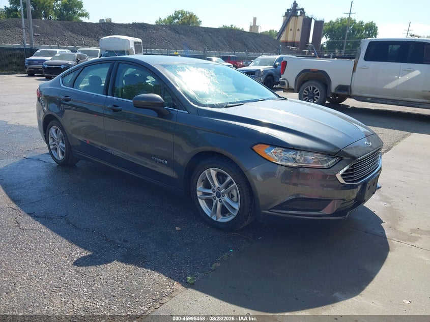 2018 Ford Fusion VIN 3FA6P0UU0JR122318 — IAAI salvage auction photo