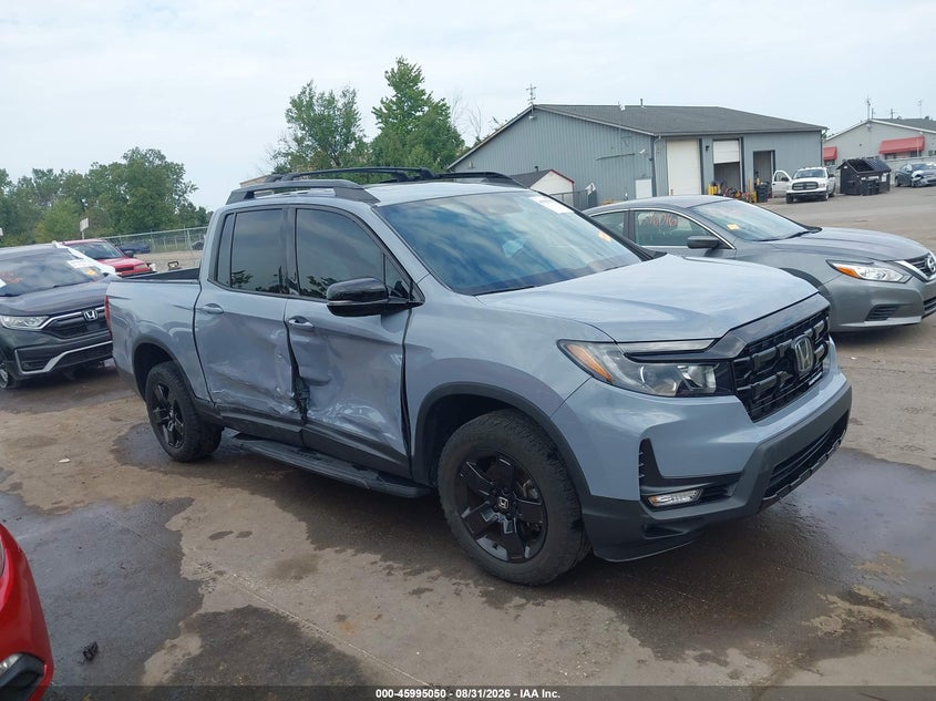 2024 Honda Ridgeline VIN 5FPYK3F82RB020655 — IAAI salvage auction photo