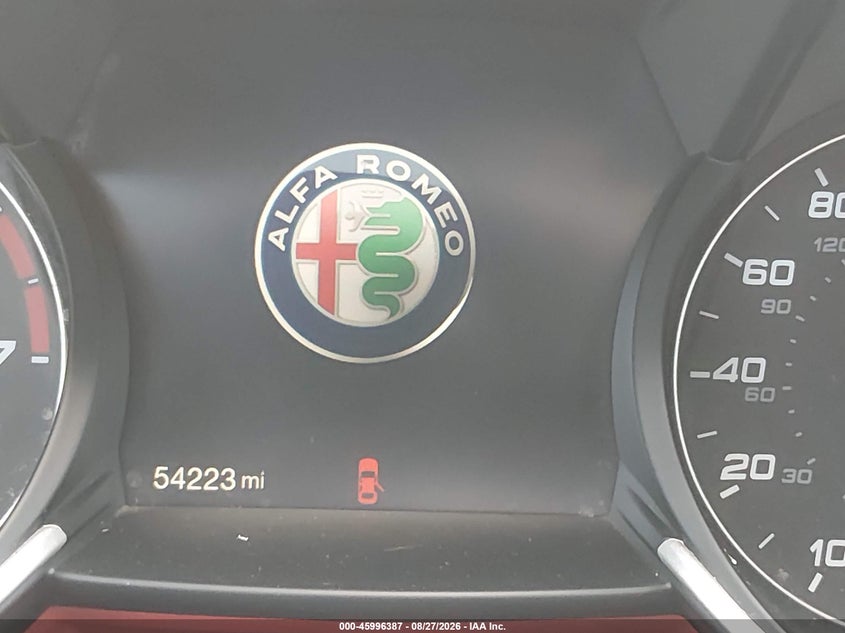 2017 Alfa romeo Giulia VIN ZARFAECN3H7556839 IAAI salvage auction — NORMAL WEAR, Clear-Dealer Only (Texas), sold $6,050 on 2026-09-03 (photo 7)