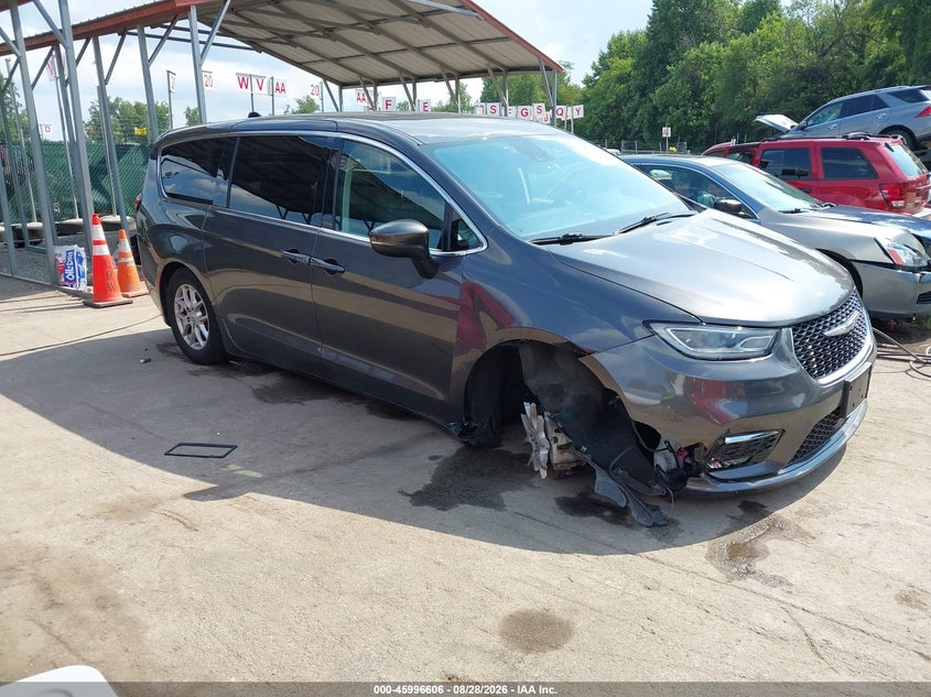 2023 Chrysler Pacifica VIN 2C4RC1BG9PR600711 IAAI salvage auction — FRONT END, Salvage Title, sold $7,400 on 2026-10-10 (photo 1)