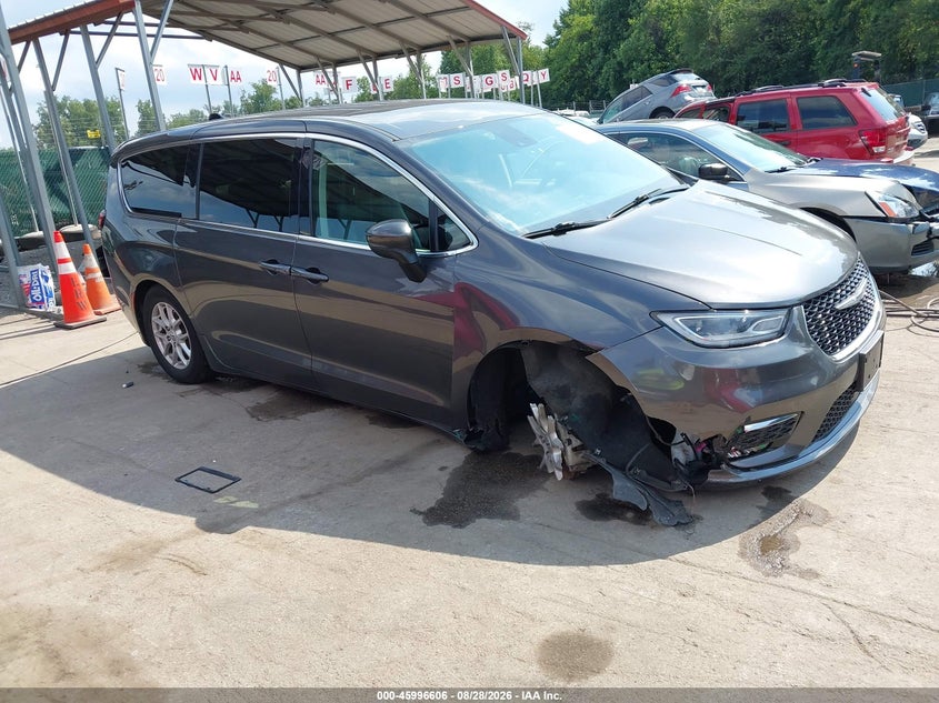 2023 Chrysler Pacifica VIN 2C4RC1BG9PR600711 IAAI salvage auction — FRONT END, Salvage Title, sold $7,400 on 2026-10-10 (photo 6)